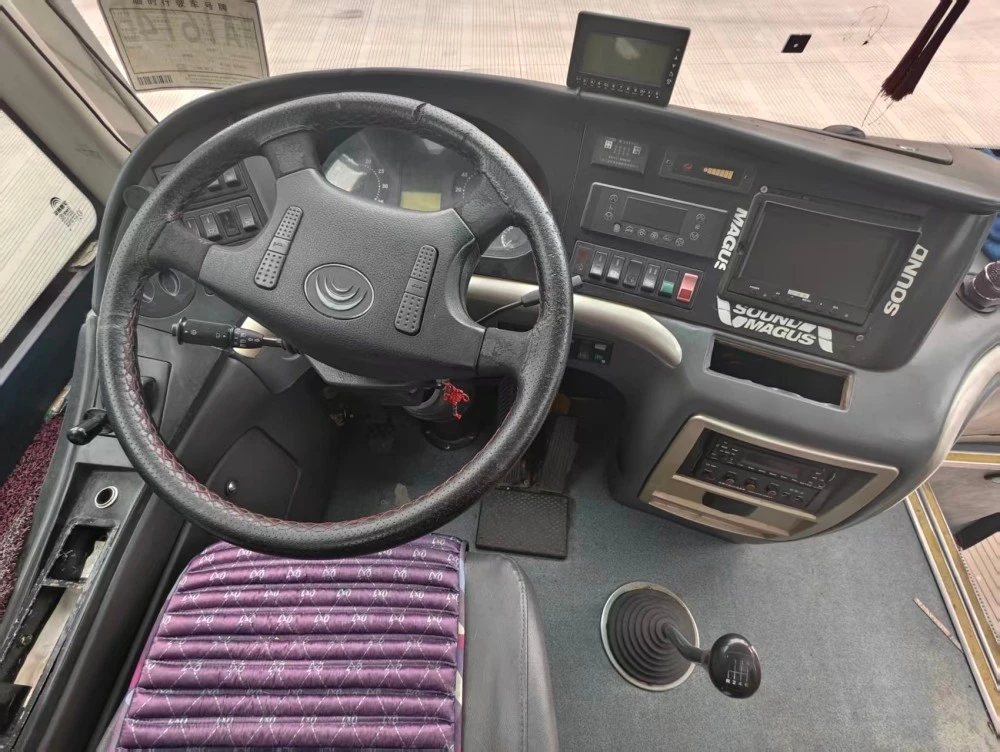 12m ont utilisé l'autobus diesel