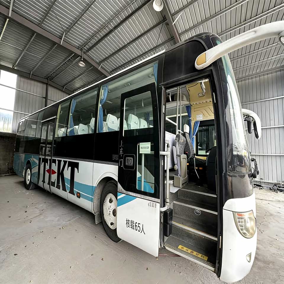 Bus d'occasion diesel de sièges Yutong 65