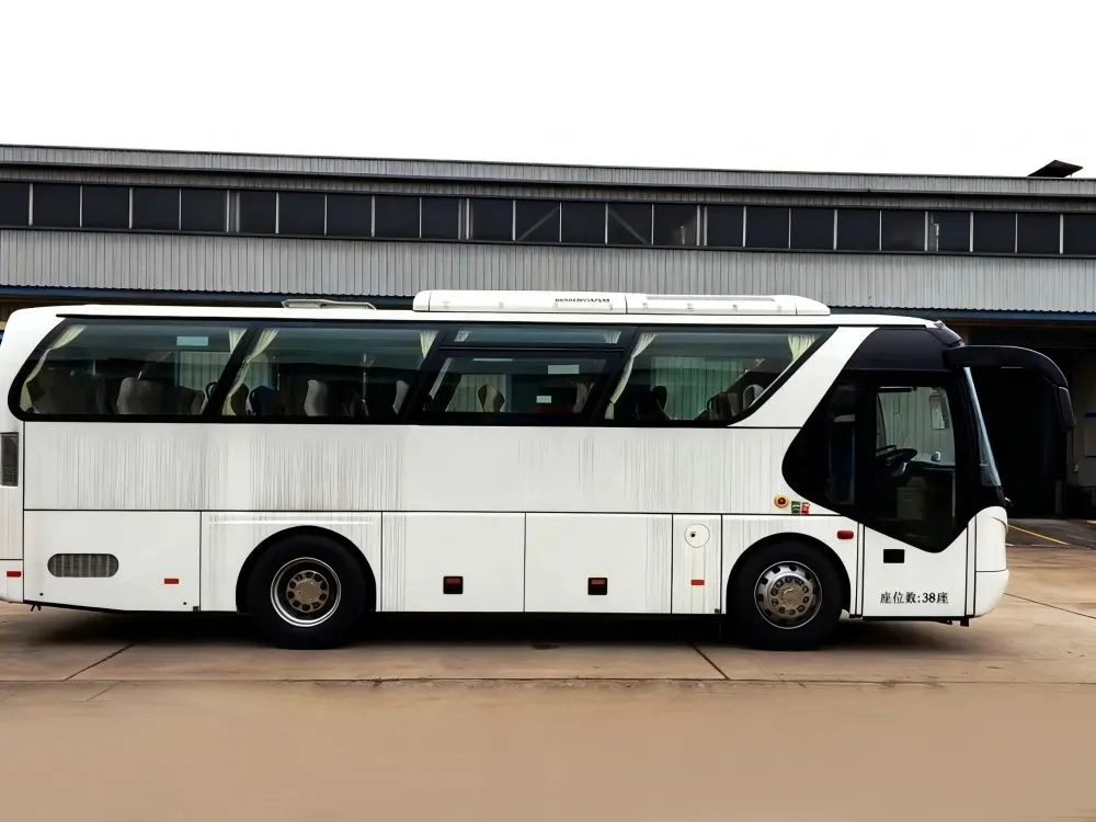 Bus diesel utilisé par 38 sièges