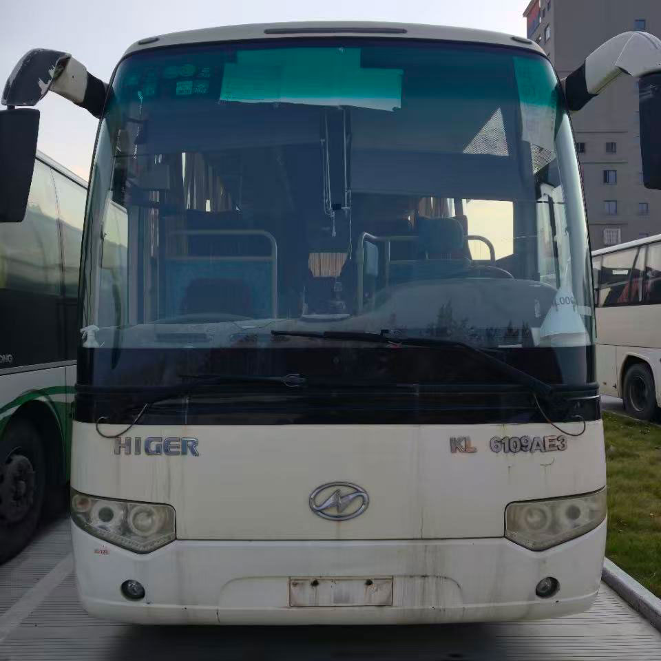 Autobus diesel utilisé par 45 sièges