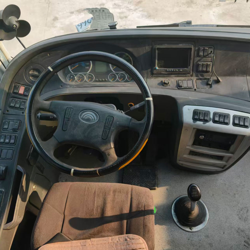 Autobus d'occasion diesel de 53 sièges