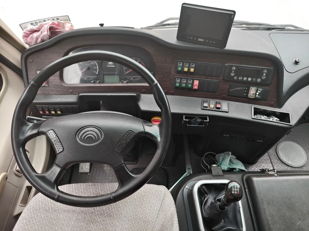 Bus diesel utilisé par Yutong de 6 m